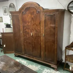 Waring & Gillow Walnut Wardrobe