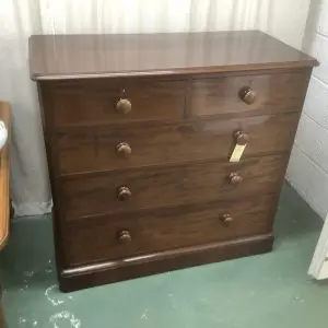 Mahogany Chest of Drawers